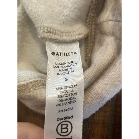 Athleta Balance Pullover Sweatshirt Womens Size Small Camouflage Tan - Picture 7 of 9